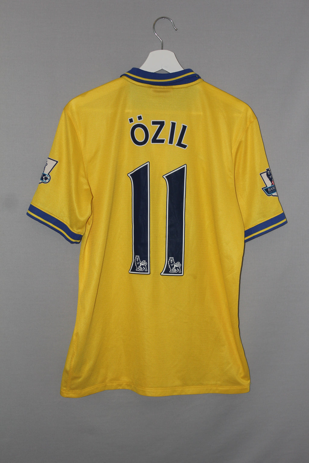 2013/14 - Arsenal FC - Mesut Özil #11 (M)