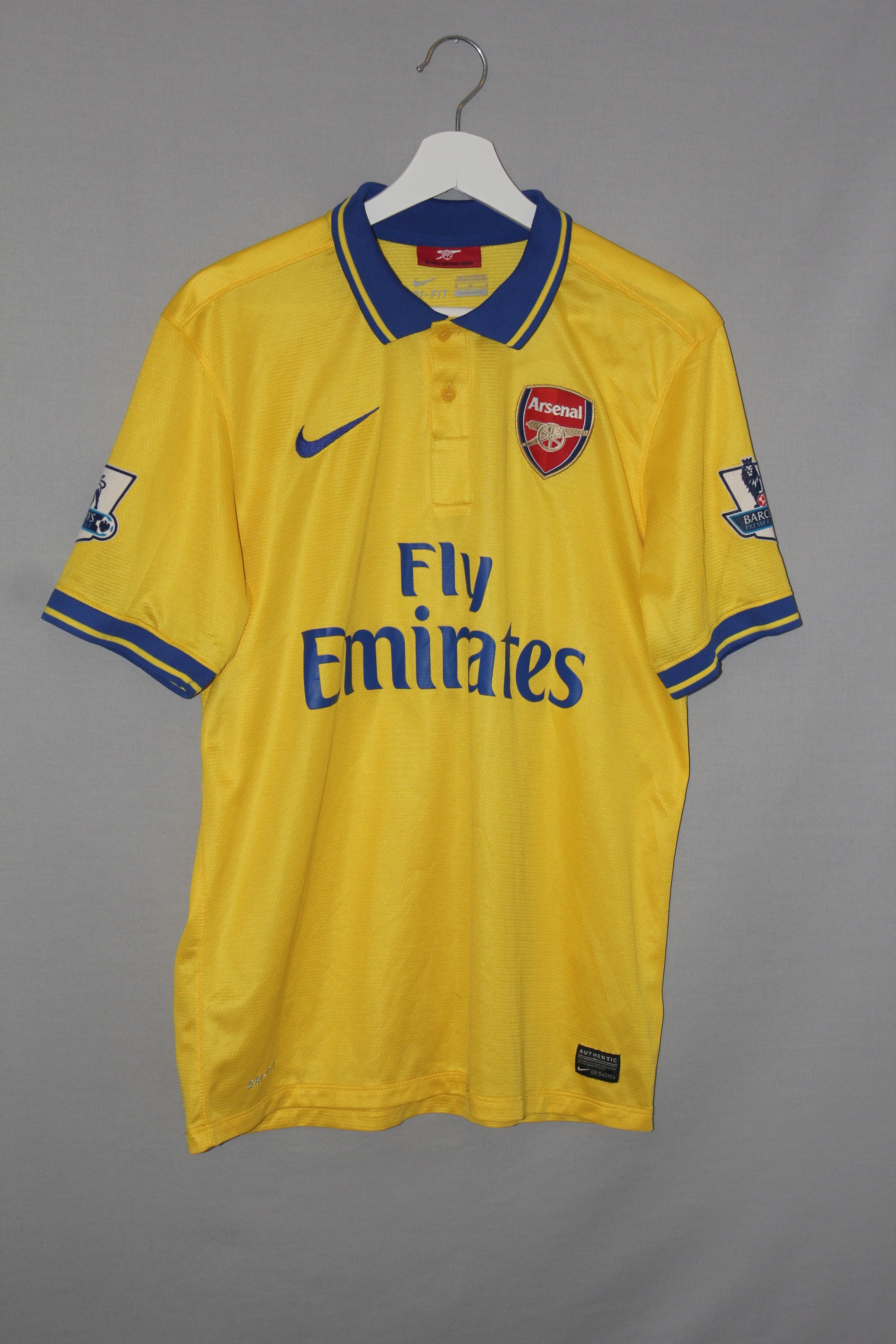 2013/14 - Arsenal FC - Mesut Özil #11 (M)