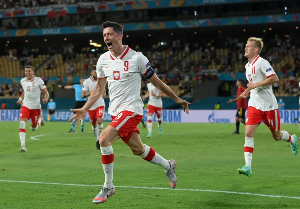 2020/2021 - Pologne - Lewandowski #9 (L)