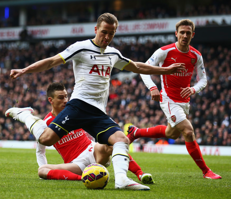 2014/15 - Tottenham Hotspur - Kane #18 (L)