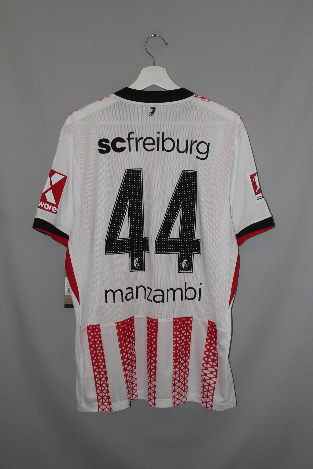 2025/26 - SC Freiburg - Manzambi #44 (XL)