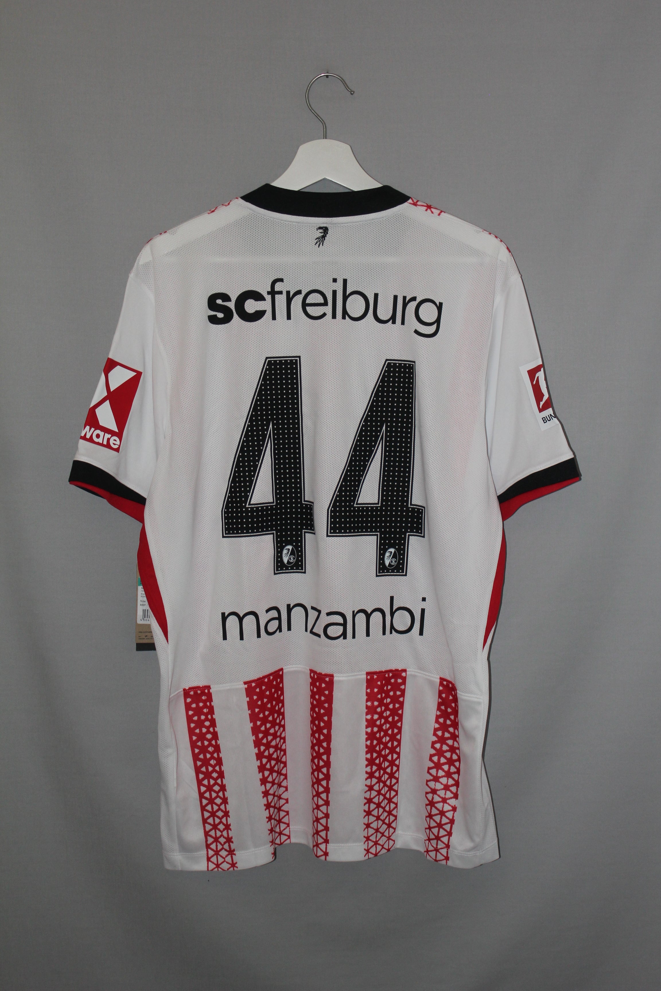 2025/26 - SC Freiburg - Manzambi #44 (XL)