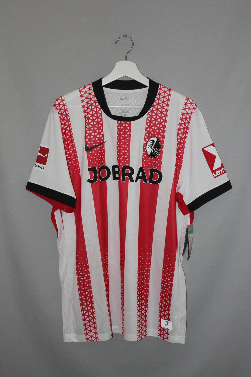 2025/26 - SC Freiburg - Manzambi #44 (XL)
