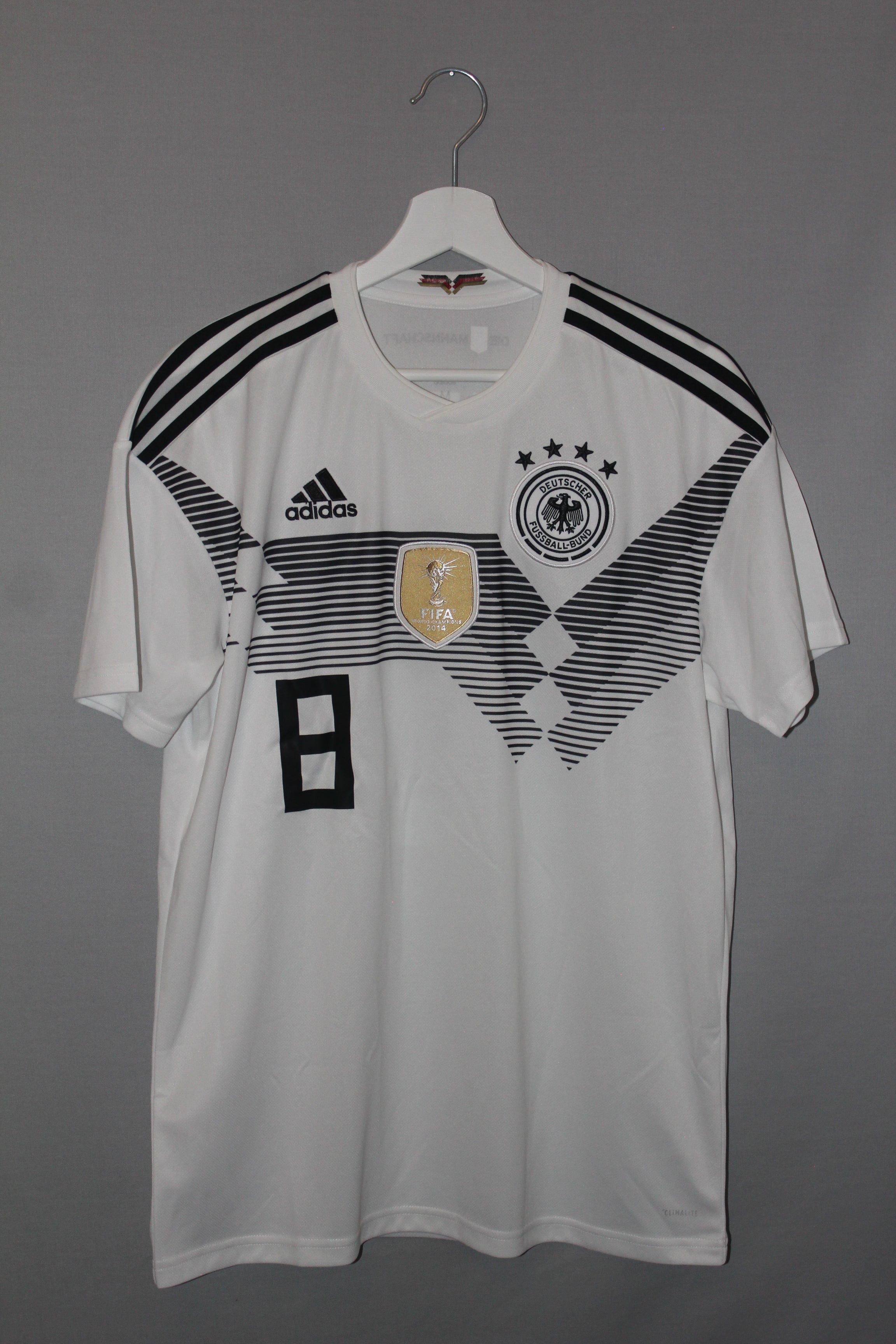 2017/18 - Allemagne - Kroos #8 (M)