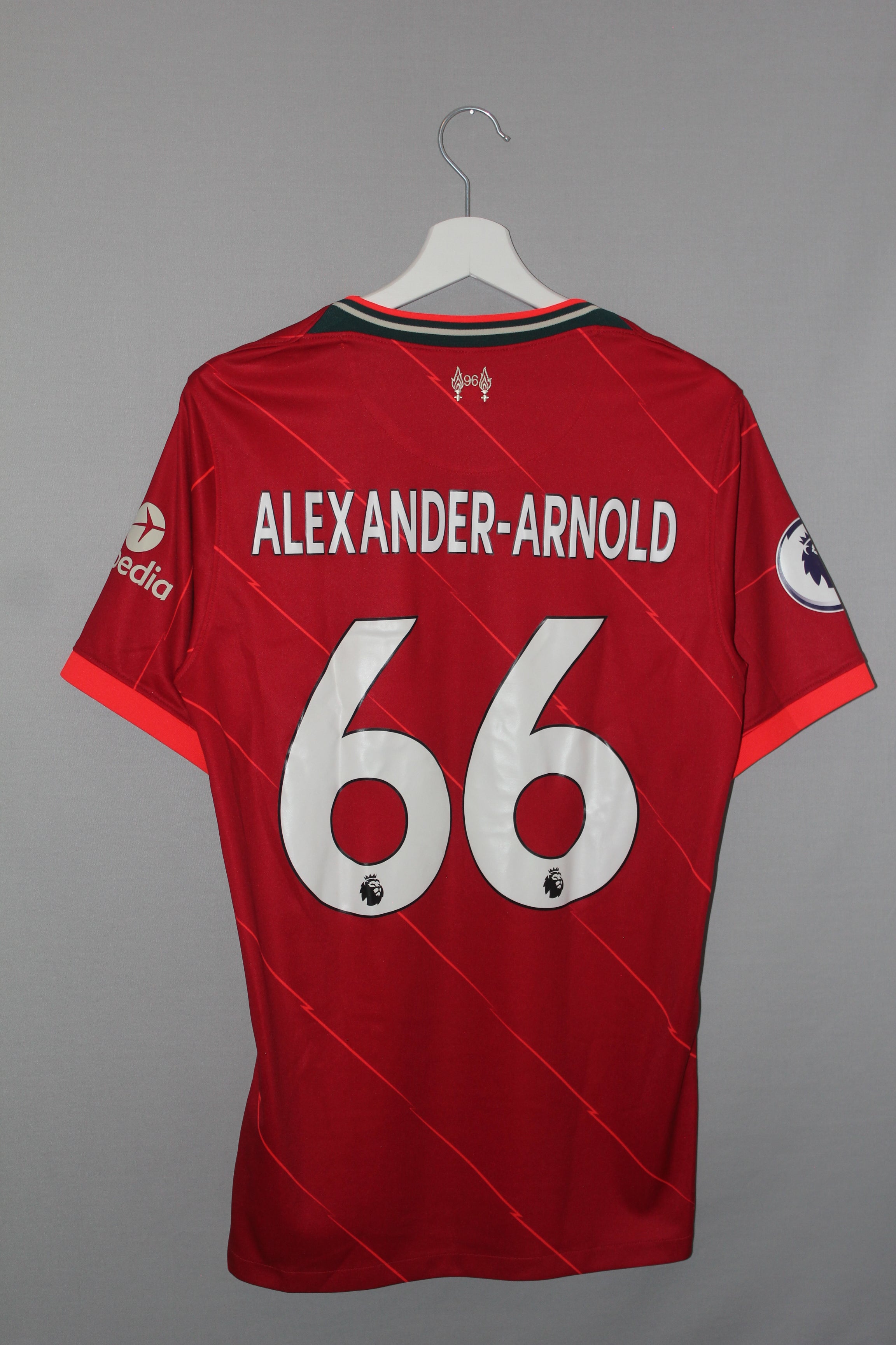 2021/22 - Liverpool FC - Alexander-Arnold #66 (M)