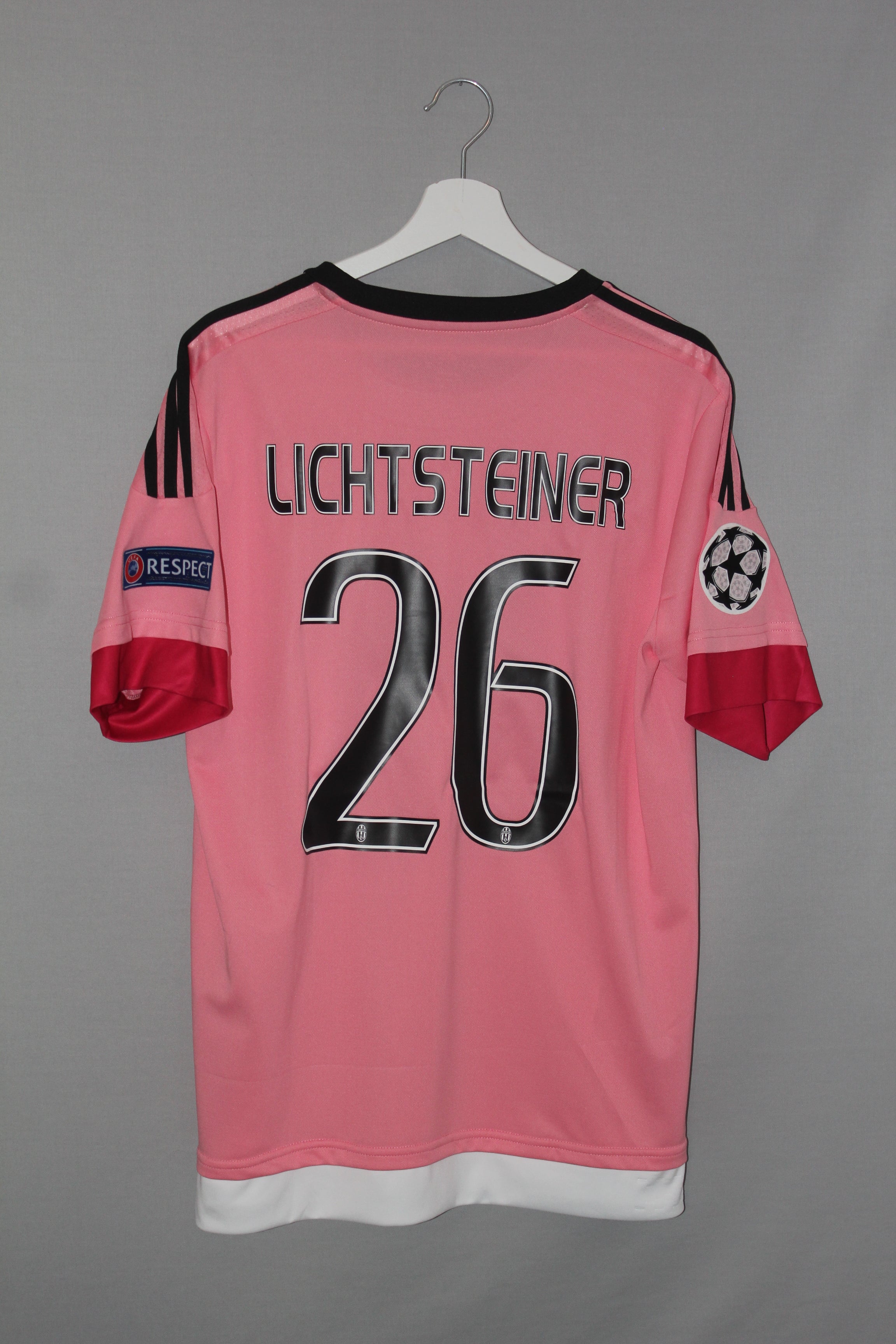 2015/2016 - Juventus - Lichtsteiner #26 (L)