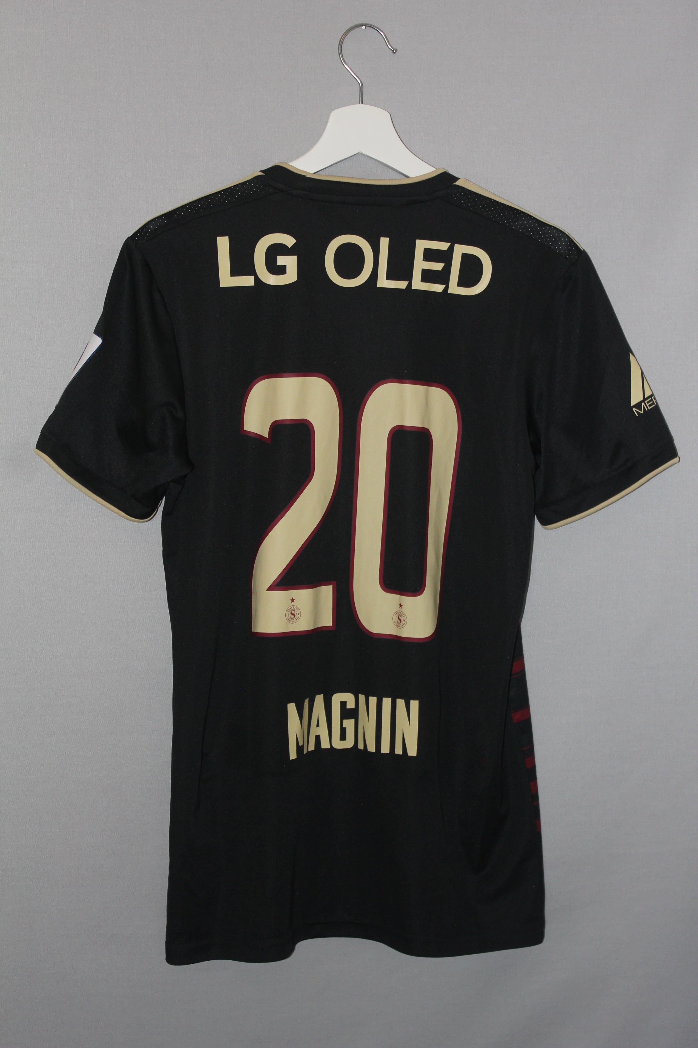 2022/23 - Servette FC - Magnin #20 (S)